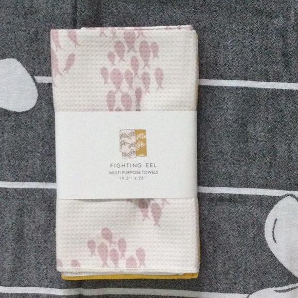 Fighting Eel Dining Fighting Eel Poshmark